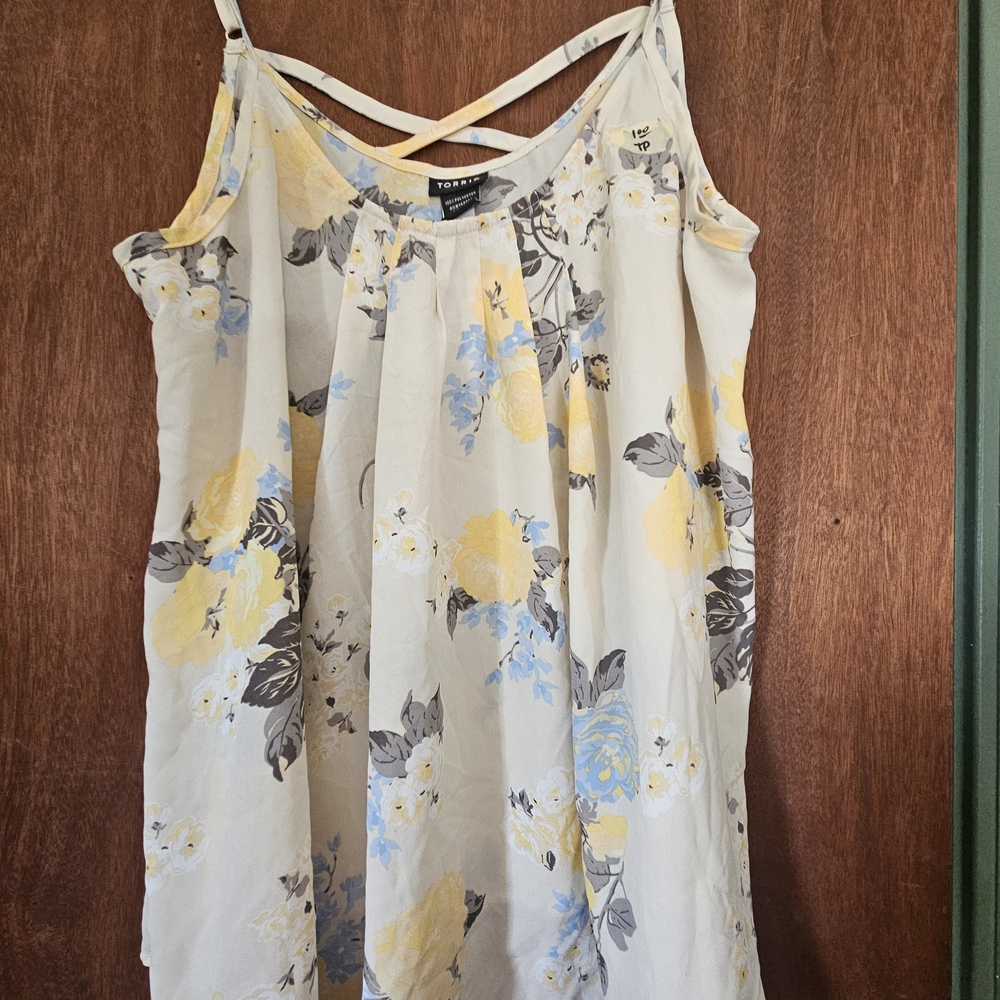 Torrid Cream Floral Cross Back Top